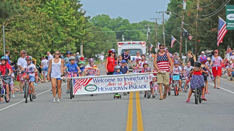 Irvington_Parade-900px