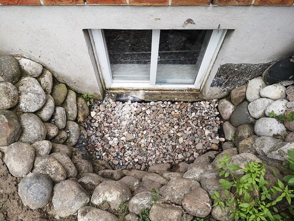 home basement window well